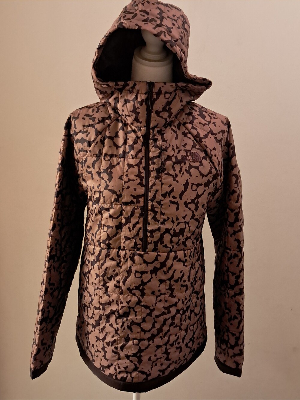 The North Face Jacket Women's Medium M Circaloft 1/4 Zip Pullover Camo Print